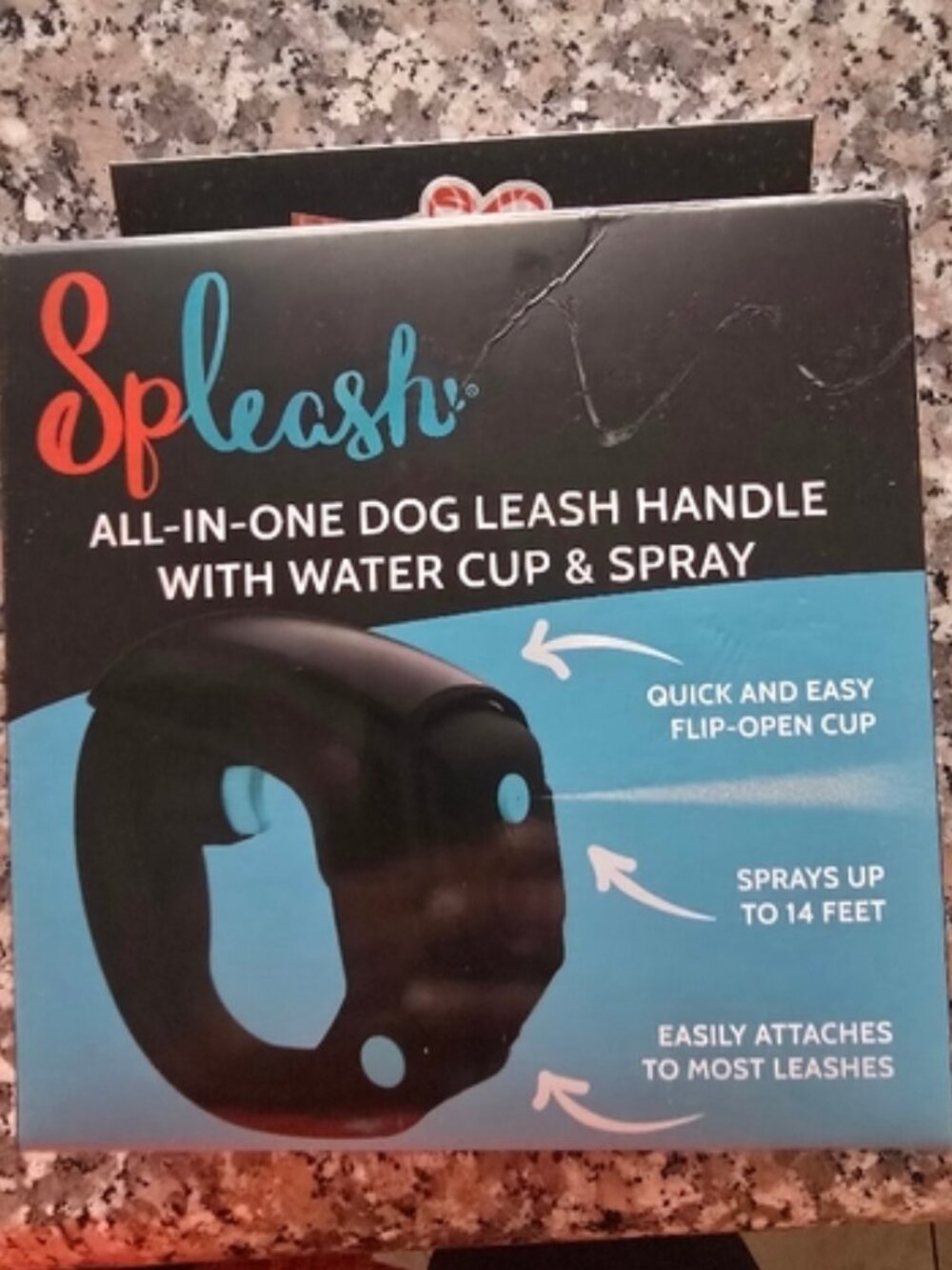 Brand New Spleash All-In-One Dog Leash Handle With Water Cup & Spray